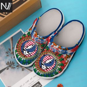 Grateful Dead Wave That Flag Crocs